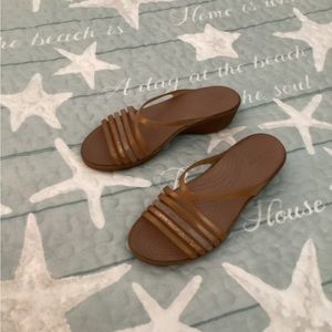 Crocs Isabella Mini Wedge Sandal